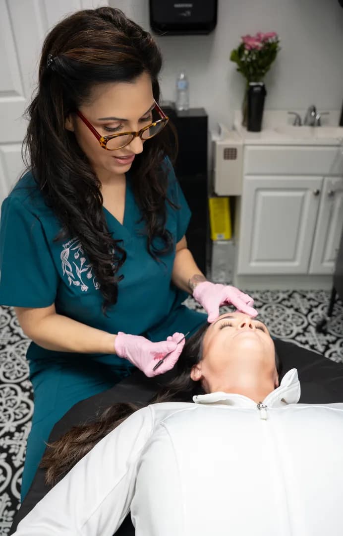 Powder Brows main image